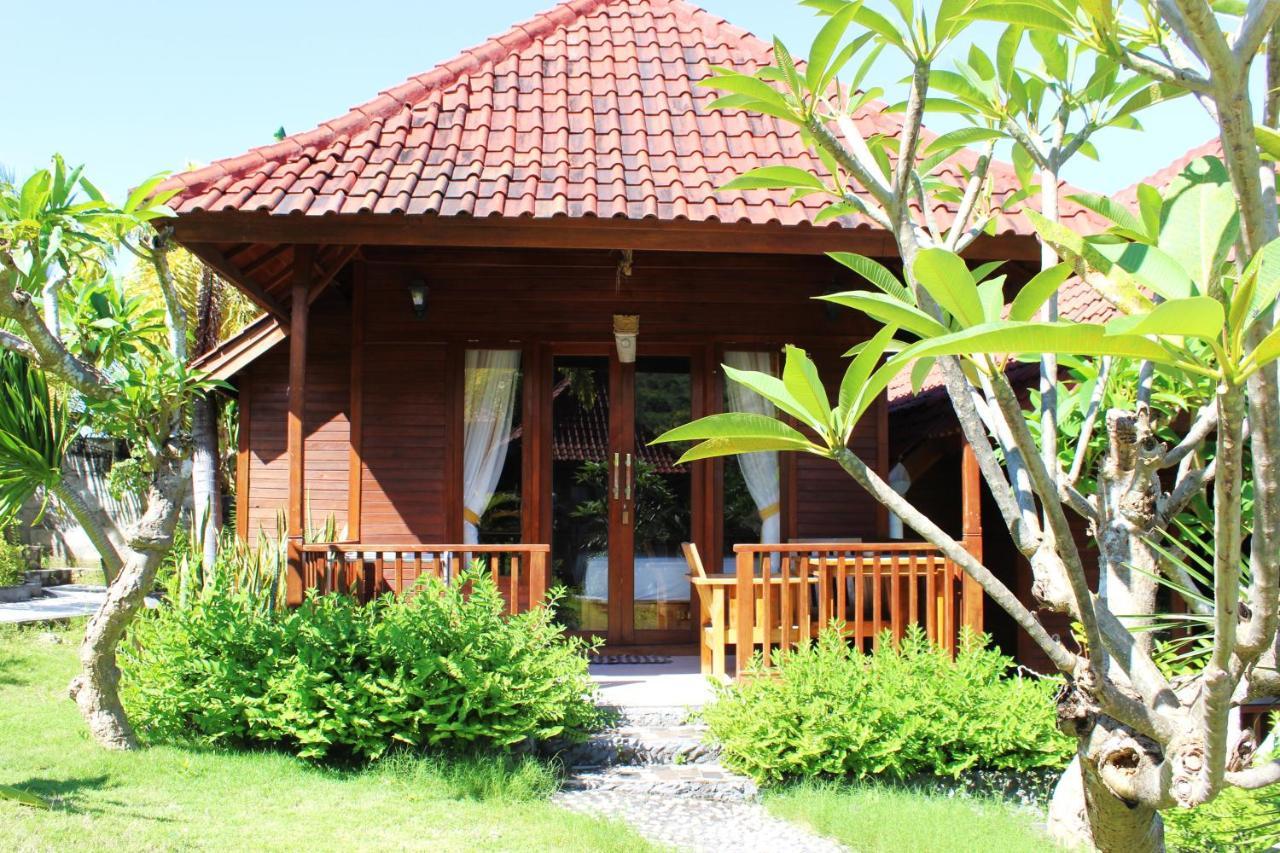 Bamboo Bungalow Jungle View Batununggul Exterior foto